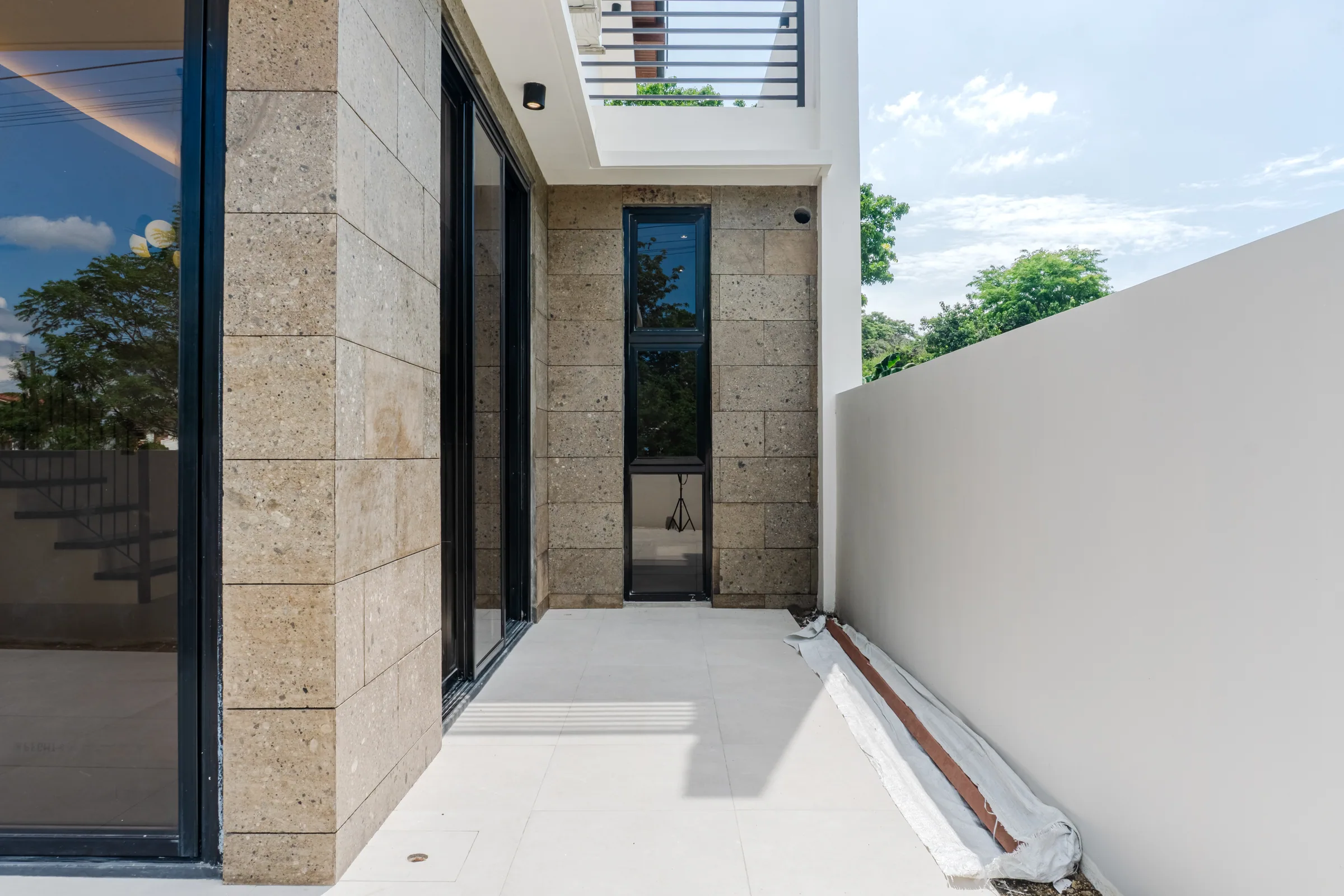 G Residence project image 8