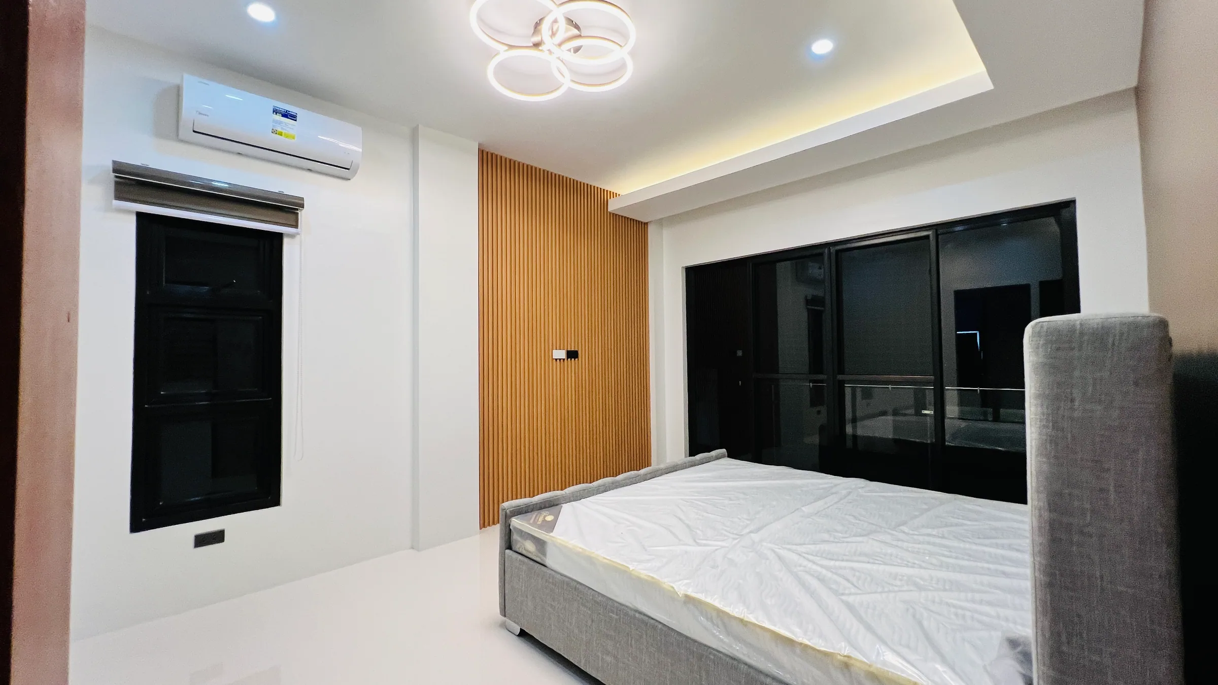 O Residence project image 7